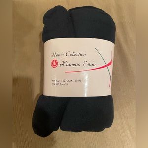 New throw blanket navy color